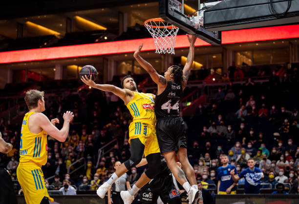 突破在比赛 突破在比赛