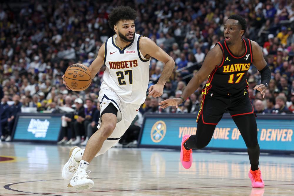 够在更大舞 够在更大舞